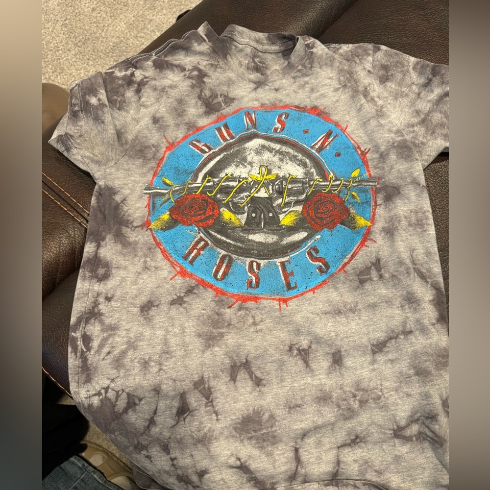 Guns n Roses graphic t